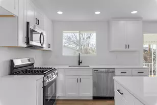 3329 W Sunnybrook Dr, West Valley, UT 84119 - Photo 9