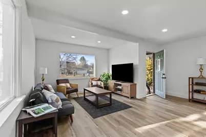 694 S 600 E, River Heights, UT 84321 - Photo 5