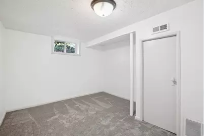 822 N 1200 W, Salt Lake City, UT 84116 - Photo 23