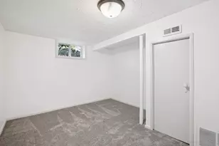 822 N 1200 W, Salt Lake City, UT 84116 - Photo 23