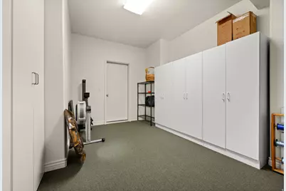 7195 S Villandrie Ln, Salt Lake City, UT 84121 - Photo 33