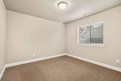 298 S 1150 W, Farmington, UT 84025 - Photo 43