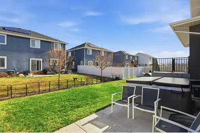 7204 N Honey Field Way, Eagle Mountain, UT 84005 - Photo 35