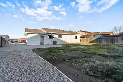7797 W Maytime Dr, Magna, UT 84044 - Photo 23