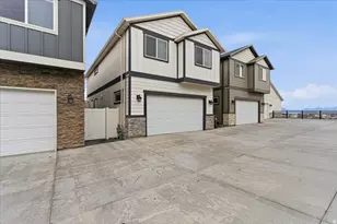 8680 N Shadow Creek Alley, Eagle Mountain, UT 84005 - Photo 21