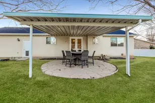 1570 S 1233 E, Spanish Fork, UT 84660 - Photo 27