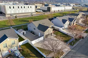 2243 S 1350 W, Woods Cross, UT 84087 - Photo 35