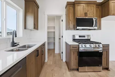 1135 E 1150 S, Garland, UT 84312 - Photo 15