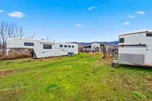 740 N 1100 W, West Bountiful, UT 84087 - Photo 29