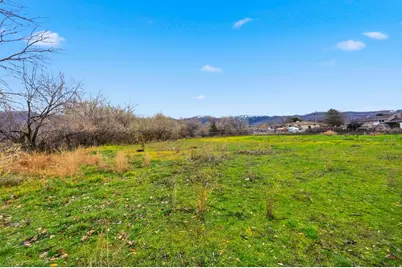 740 N 1100 W, West Bountiful, UT 84087 - Photo 37