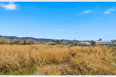 740 N 1100 W, West Bountiful, UT 84087 - Photo 39