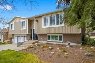 3533 E Country Manor Rd, Cottonwood Heights, UT 84121 - Photo 1