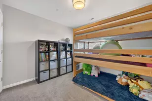 7809 N Ash Point Cir, Eagle Mountain, UT 84005 - Photo 17