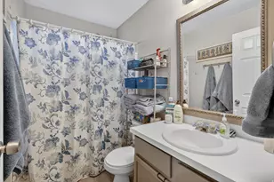 7809 N Ash Point Cir, Eagle Mountain, UT 84005 - Photo 13