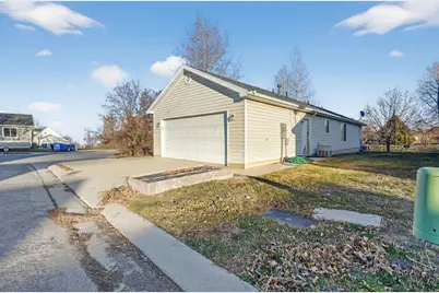 7809 N Ashpoint Cir, Eagle Mountain, UT 84005 - Photo 19