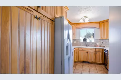 1306 S 325 E, Bountiful, UT 84010 - Photo 9