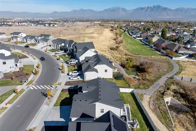 13051 S Twisted Oak Dr, Herriman, UT 84096 - Photo 43