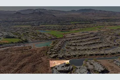 2470 N Kachina Vistas Cir #33, Saint George, UT 84770 - Photo 9