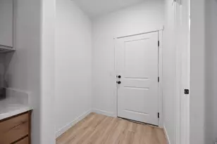 1105 S 200 E, Spanish Fork, UT 84660 - Photo 11