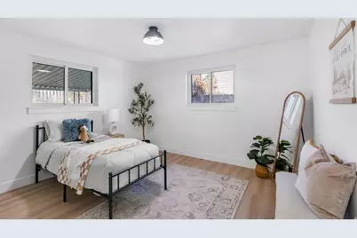 527 E 250 S, Clearfield, UT 84015 - Photo 11