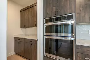 11186 S 1000 E, Sandy, UT 84094 - Photo 13