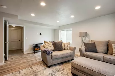 1876 S 1230 W, Syracuse, UT 84075 - Photo 29