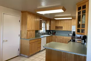 978 N Tremont St, Tremonton, UT 84337 - Photo 7