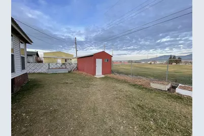 978 N Tremont St, Tremonton, UT 84337 - Photo 23