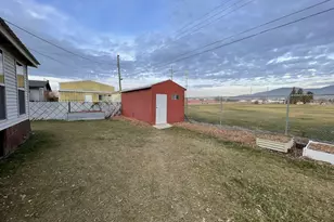 978 N Tremont St, Tremonton, UT 84337 - Photo 23