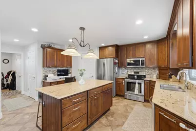 4047 S 2175 W, Roy, UT 84067 - Photo 13