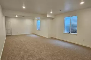 12064 S Teton Range Dr W, Herriman, UT 84096 - Photo 17