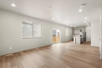 842 N 160 E #17, Santaquin, UT 84655 - Photo 15