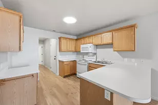 6839 W Abbey Glen Way, West Valley, UT 84128 - Photo 7