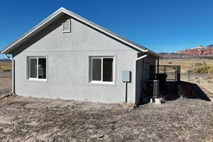 890 E Hatchery Rd, Bicknell, UT 84715 - Photo 15