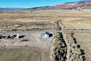 890 E Hatchery Rd, Bicknell, UT 84715 - Photo 25