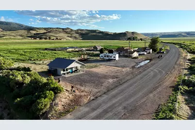 890 E Hatchery Rd, Bicknell, UT 84715 - Photo 5