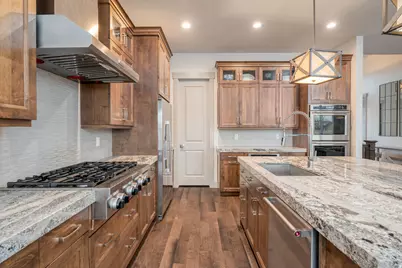 10688 S Dielsdorf Rd E #8, Sandy, UT 84092 - Photo 11