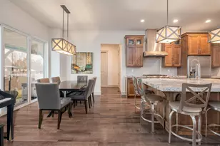 10688 S Dielsdorf Rd E, Sandy, UT 84092 - Photo 7