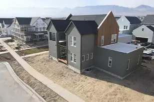 11332 S Silver Pond Dr W, South Jordan, UT 84009 - Photo 3