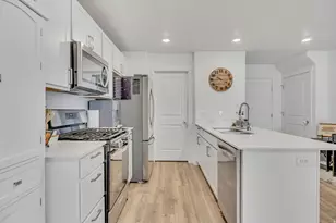 1294 S 3610 E, Spanish Fork, UT 84660 - Photo 9