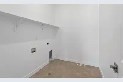 3075 E 1000 S #305, Spanish Fork, UT 84660 - Photo 7