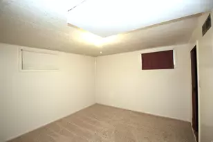 368 S Tremont St, Tremonton, UT 84337 - Photo 15