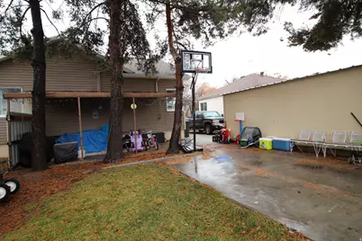 368 S Tremont St, Tremonton, UT 84337 - Photo 21