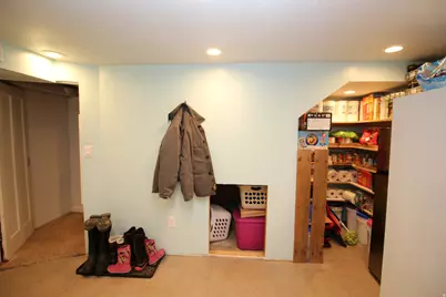 368 S Tremont St, Tremonton, UT 84337 - Photo 19