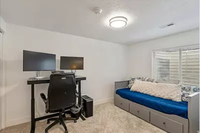 2126 E Lodge Pole Dr, Eagle Mountain, UT 84005 - Photo 39