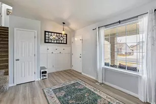 2126 E Lodge Pole Dr, Eagle Mountain, UT 84005 - Photo 5