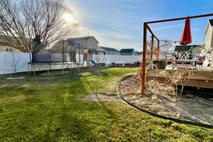 2126 E Lodge Pole Dr, Eagle Mountain, UT 84005 - Photo 41