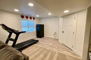 2126 E Lodge Pole Dr, Eagle Mountain, UT 84005 - Photo 33