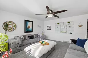 794 W Spanish Oak Way S, Murray, UT 84123 - Photo 5