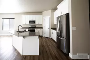 591 W Koins Way, Bluffdale, UT 84065 - Photo 9